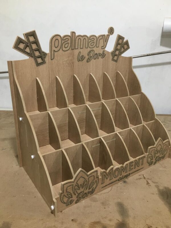 Moment Chocolate Display – 21 Pockets